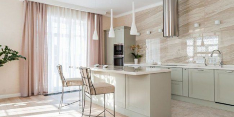 Дизайн на кухня с бежова престилка: преглед на стилни покрития и правилните комбинации